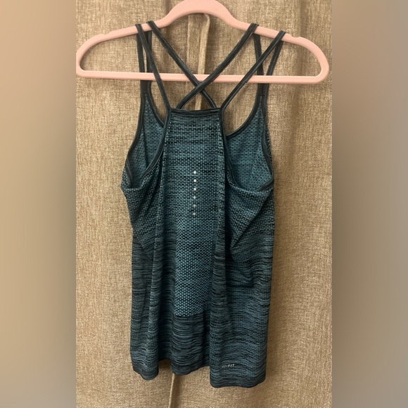 Adidas - Picture 13 of 16